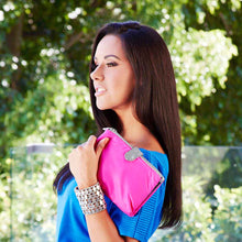 Cargar imagen en el visor de la galería, Cosmetiquera Briana con 2 compartimentos---CIDAM007