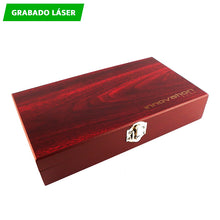 Cargar imagen en el visor de la galería, Set para vino en caja de madera rectangular--NVHM007