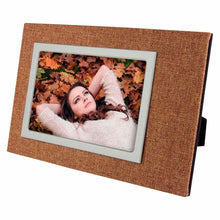 Cargar imagen en el visor de la galería, Portarretrato Barsei de Yute de 2 posiciones---CIPRT006