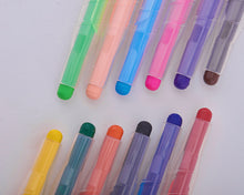 Cargar imagen en el visor de la galería, Estuche rígido transparente de 12 crayolas tipo plumón---DBA2387