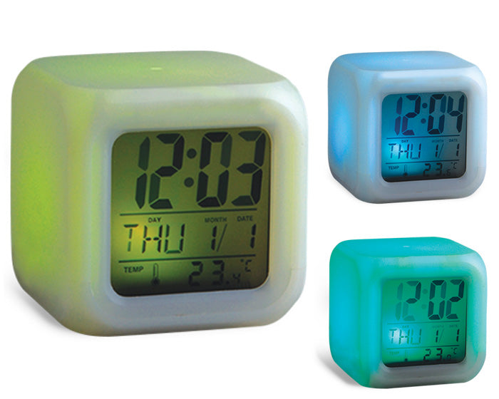 Reloj en forma de cubo iluminado---DBRMF330